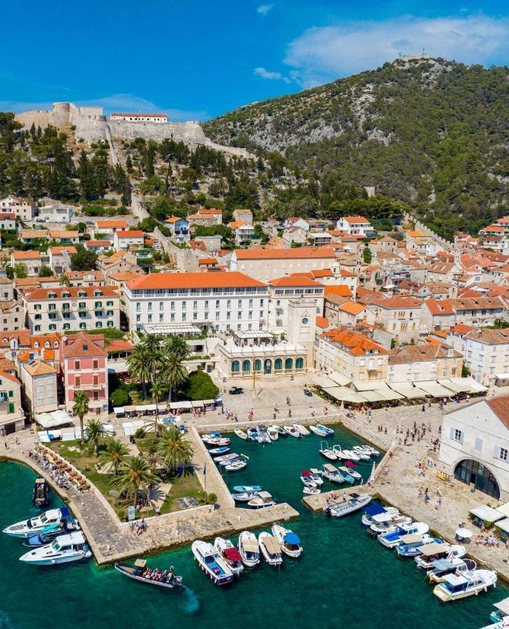 Apartments Green & Orange Hvar Town Dış mekan fotoğraf